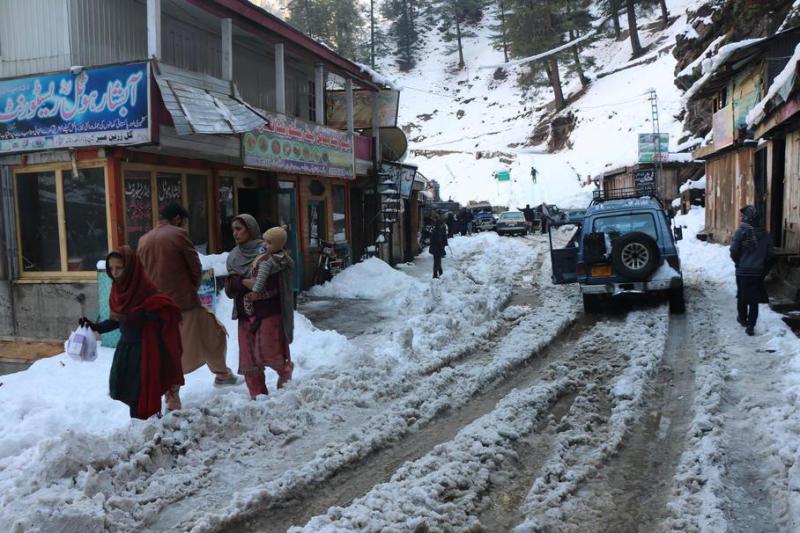 Pakistan avalanches